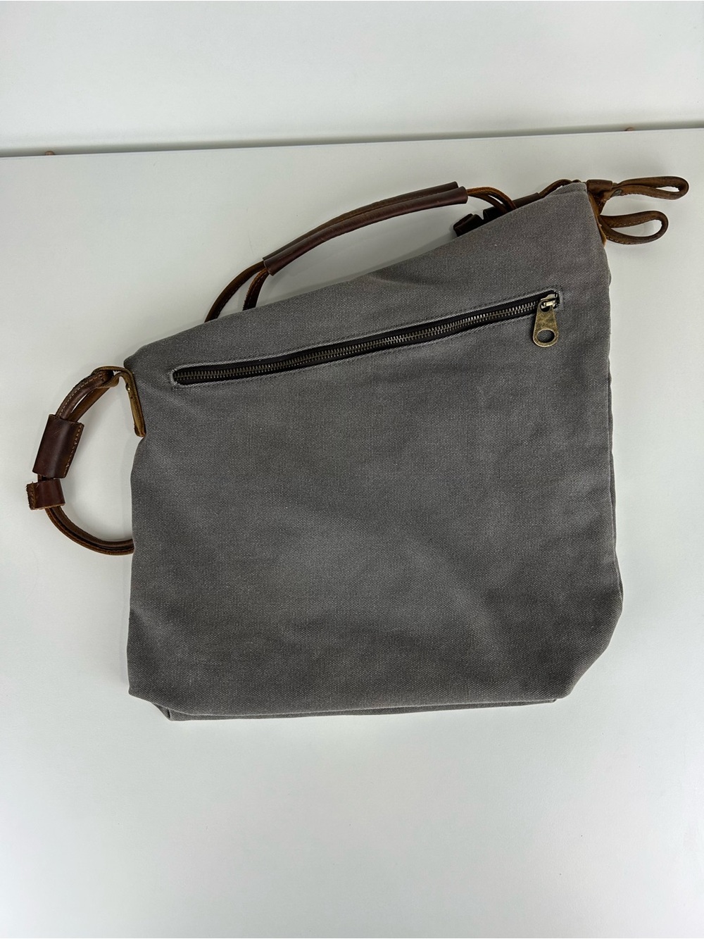 TOM CLOVERS GRAY CANVAS LEATHER STRAP LINED MESSENGER CROSSBODY TOTE BAG - Picture 4 of 10